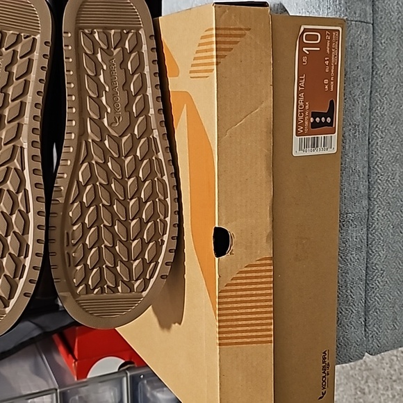 Koolaburra by UGG W Victoria Tall Boots - Picture 6 of 6